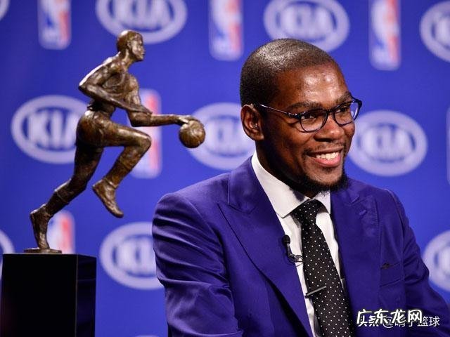 那些一直健身的肌肉男或女,老了过后会变成什么样子