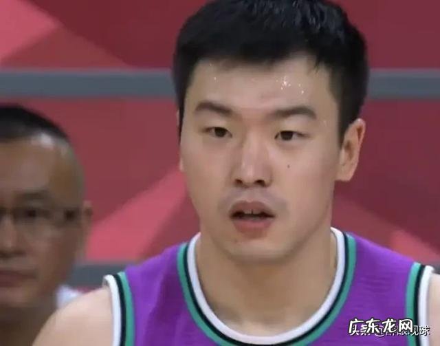 罗斯威尔审问外星人是真的吗?