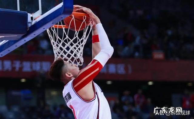 罗斯威尔审问外星人是真的吗?