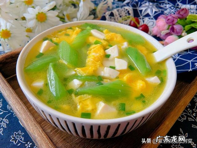 减肥无需节食,分享七款减脂汤,低脂低卡又美味,吃得饱瘦得快