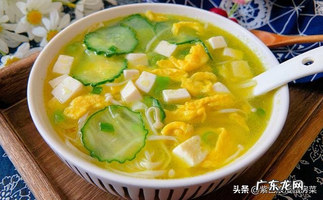 减肥无需节食,分享七款减脂汤,低脂低卡又美味,吃得饱瘦得快