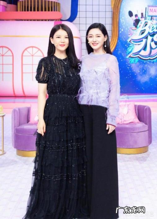 42岁大S鱼同龄李湘合影,两人谁更年轻漂亮