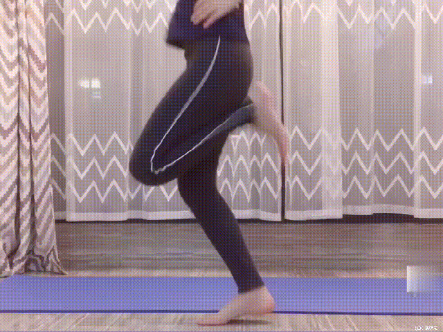 腰腹两侧赘肉多别只做卷腹!3个方法让你腰围下降5cm