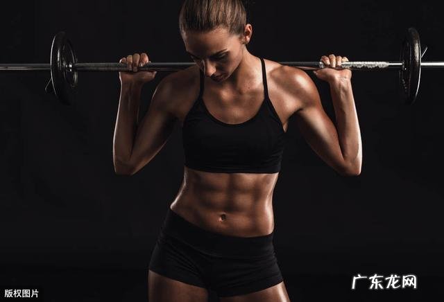 腰腹两侧赘肉多别只做卷腹！3个方法让你腰围下降5cm