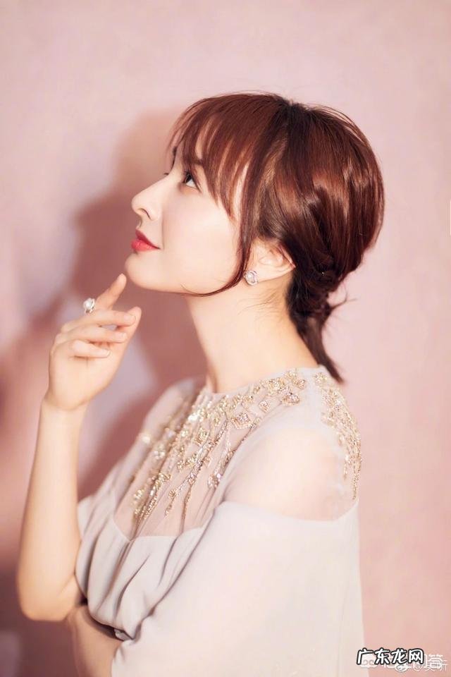 如何看待吴昕因为单身上热搜这件事