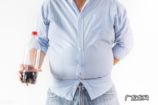 医生提醒,在这2个时间喝水,能很好的降低血脂浓度,是哪2个?