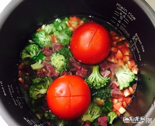 抖音里的番茄网红焖饭究竟怎么做