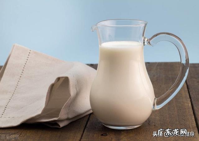 脱脂、低脂、全脂牛奶，哪个最有利于减肥