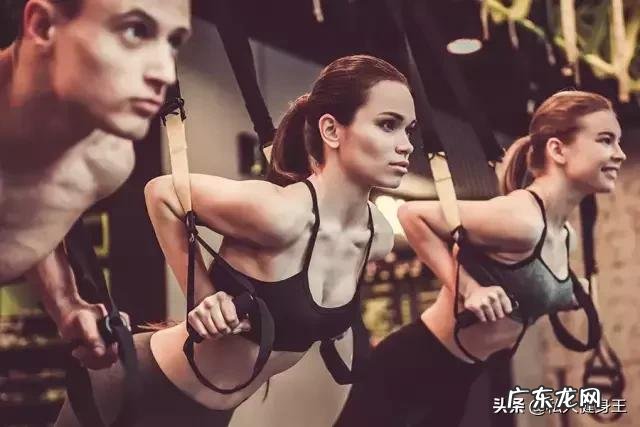 全身抗阻力锻炼，一根TRX绳子就可以练遍全身，家庭减肥必备
