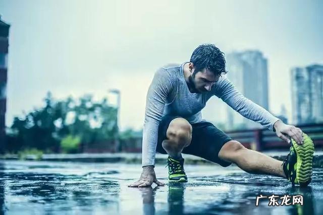 每天下午坚持跑45分钟能不能瘦？如何提高跑步减肥的效果？