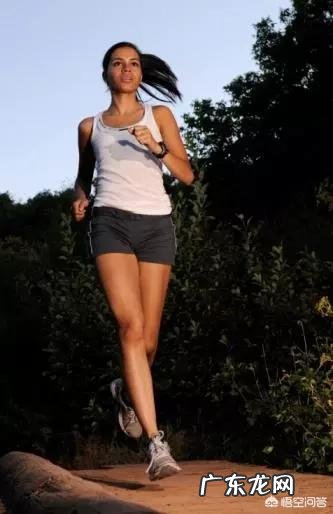 如何瘦身锻炼可以让女性小腿变细长