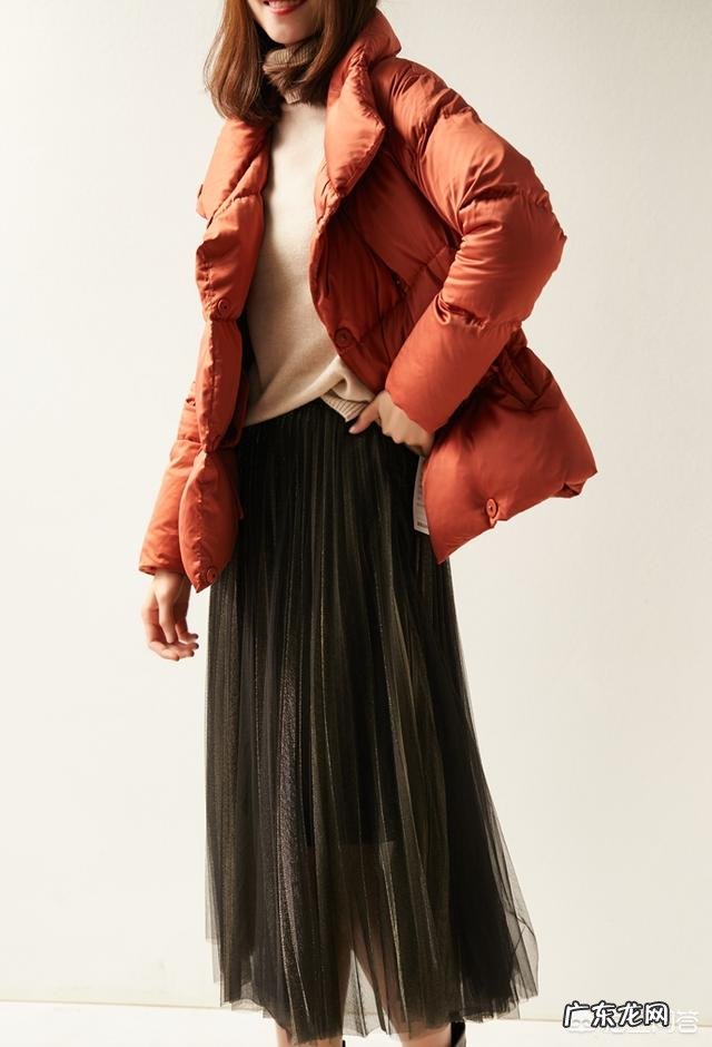 新年穿新衣,过年回家时怎样搭配才能适应各种场合呢