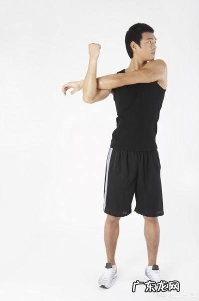 女生在健身房怎么减脂塑形