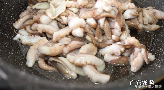 八爪鱼整只怎么烧 秘制八爪鱼