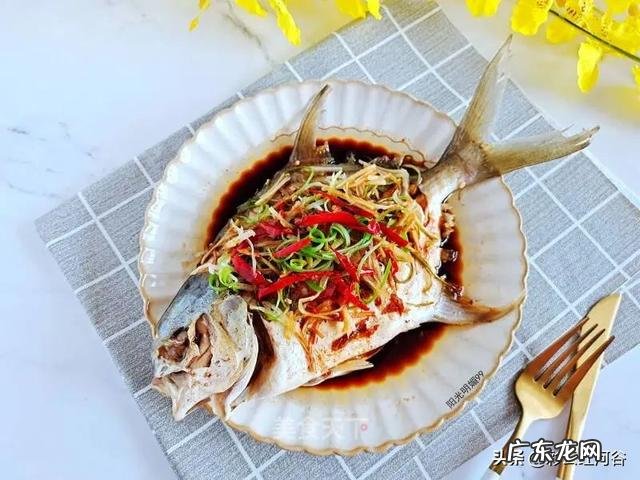 金鲳鱼怎么蒸又嫩又鲜 清蒸金鲳鱼怎么做