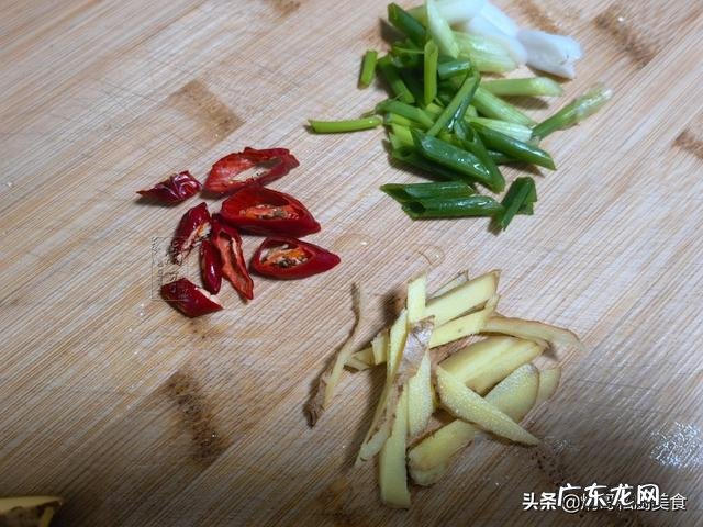 龙头鱼怎么做好吃呢 肉质细嫩骨头脆头似蛇头的鱼