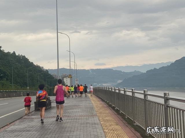 求教各位大神,如何正确跑步能减肥,谢谢?