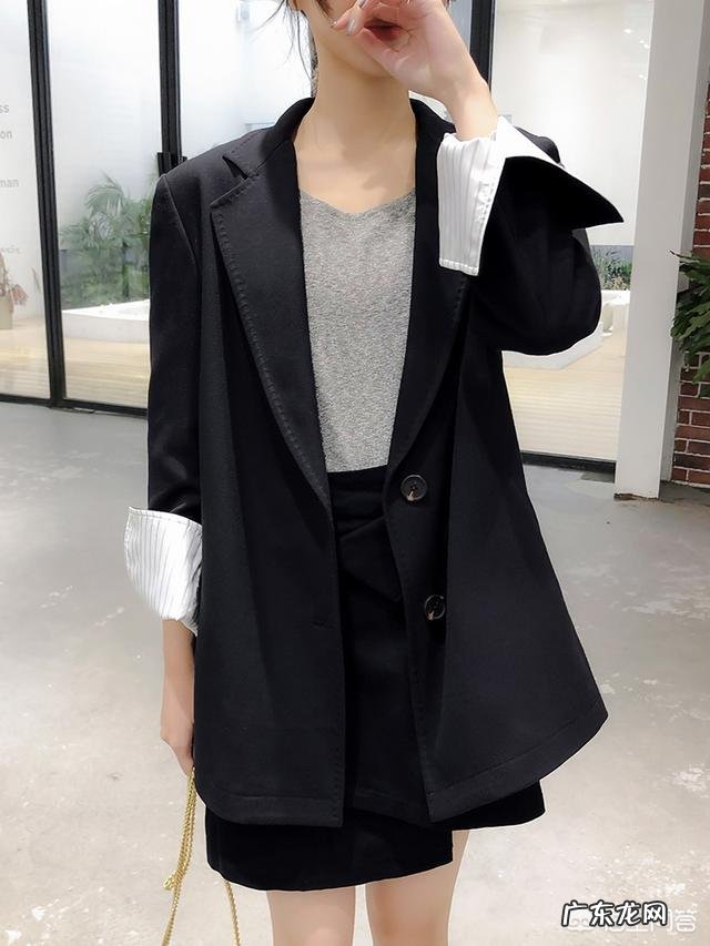 如何做个脱衣有肉穿衣显瘦的精致猪猪女孩?