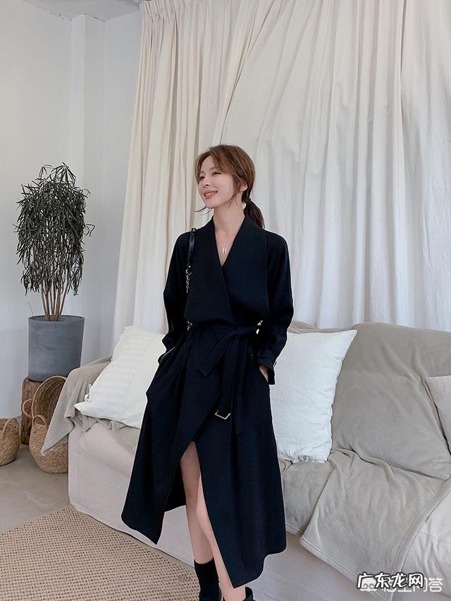 如何做个脱衣有肉穿衣显瘦的精致猪猪女孩?