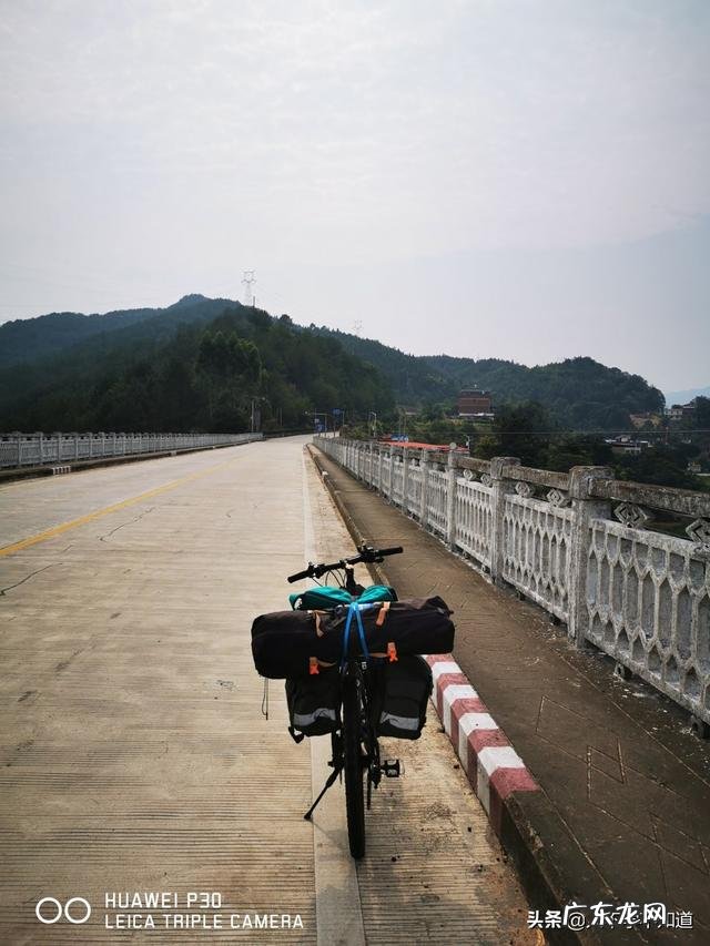 是不是骑了公路车就不愿意骑山地了