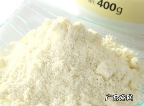 喂什么食物可以让金毛长得高高壮壮?