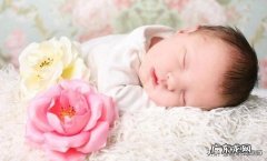 夏天天热工作累，适合喝什么水，吃什么水果？