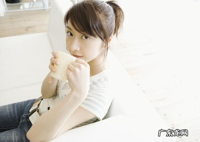 掌握正确的喝水时间,提升代谢水平,让你更快瘦下来