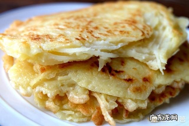 土豆丝饼怎么做好吃?用不用加鸡蛋和面粉?