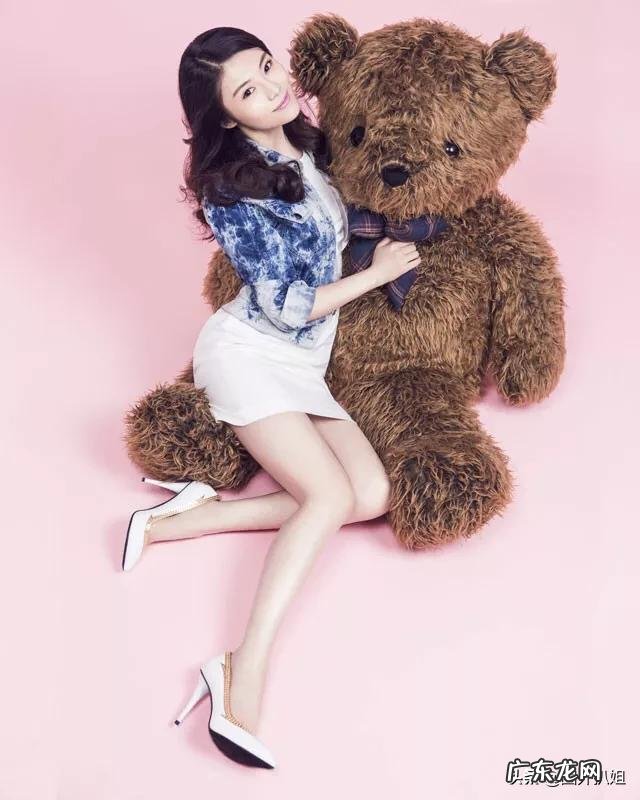 如何评价徐冬冬大孔渔网袜25厘米高跟鞋造型