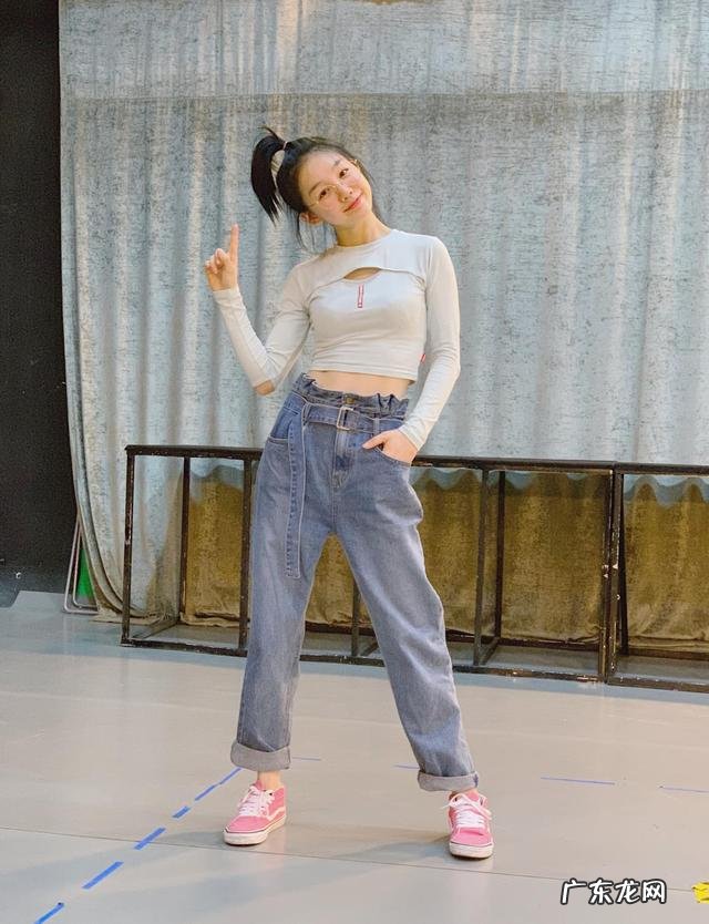 火箭少女徐梦洁最近有好看的穿搭推荐吗?