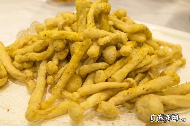 烤箱怎么做椒盐蘑菇 怎么炸出来的蘑菇好吃