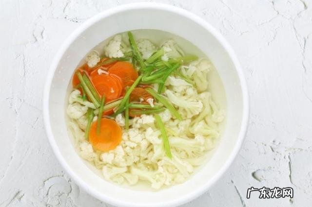 懒人凉拌花菜 花菜这样炒既简单又美味