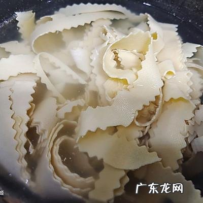 韩式花菜怎么拌好吃 韩式拌花菜的家常做法大全
