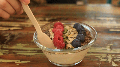 减肥期喝酸奶还是喝优益C