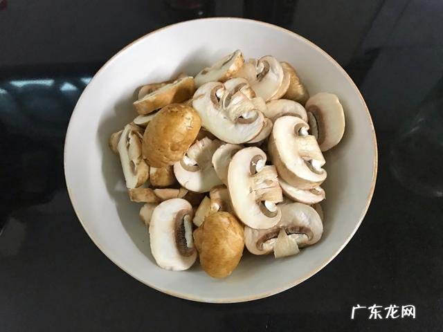 春天的芦笋怎么做好吃 新鲜芦笋绿芦笋怎么做才好吃