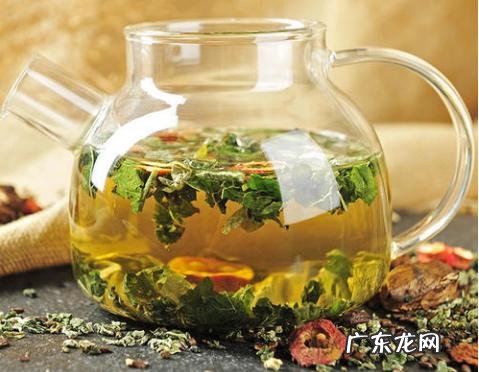 农村不起眼的叶子泡水喝,喝一口瘦一点,1周减肉10斤