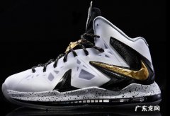 后卫，体重轻，买什么篮球鞋好？