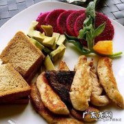 正在减肥的人一餐吃多少水果麦片比较适合