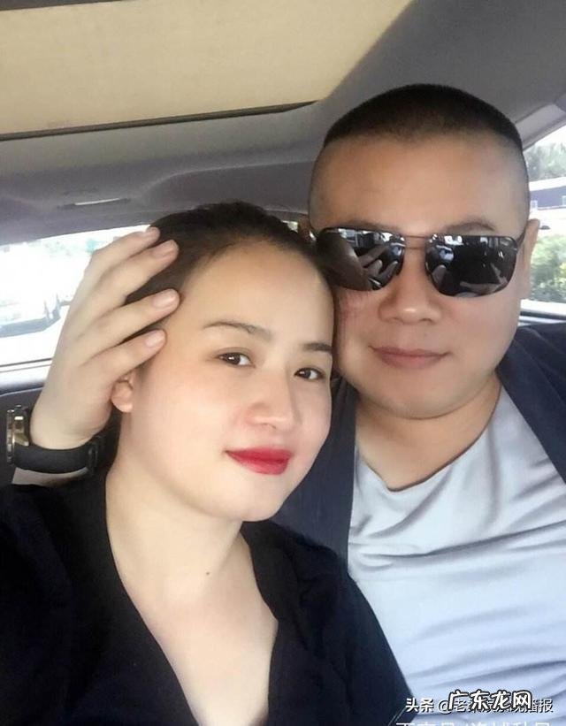 小岳岳给媳妇做包，是作秀还是真情？