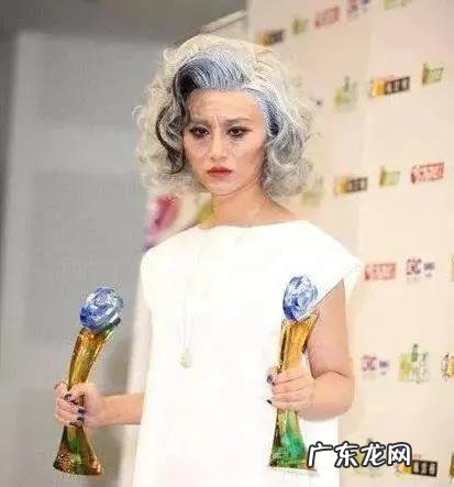 明星红毯秀时,你见过最奇葩的造型是哪一款