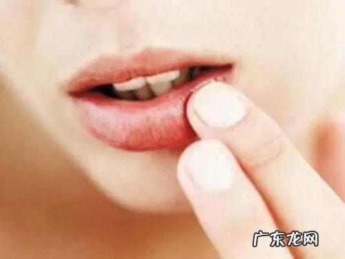 入秋后,肝火旺,会出现哪些表现?如何降火? 肝火旺冒痘痘怎么降火