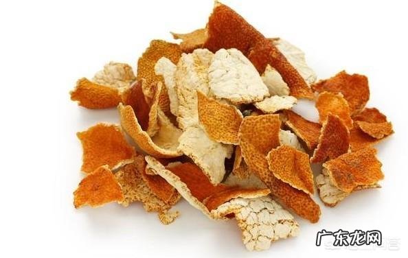 三伏天，用姜盐水泡脚，坚持一周后，身体会出现哪些奇妙变化