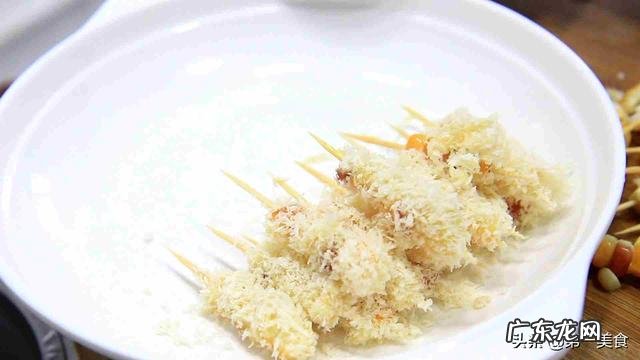 厨师长教你家常小零食，牙签玉米的做法，简单美味比牙签肉还好吃