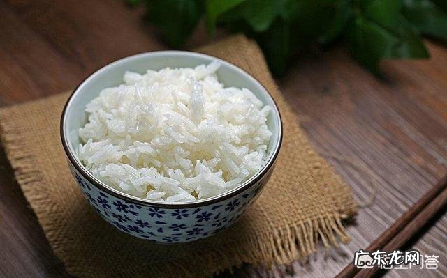 你喜欢吃面条多还是大米饭多,为什么