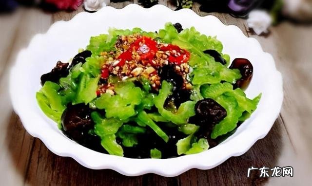 减肥不吃苦瓜等于白减,教你苦瓜最好吃的3种减脂做法,越吃越瘦