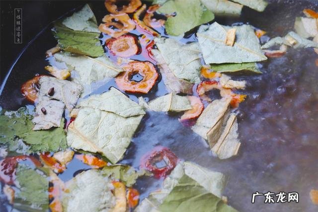 女人想变美,山楂和“它”一起煮水,美颜又明目,腰也越变越细