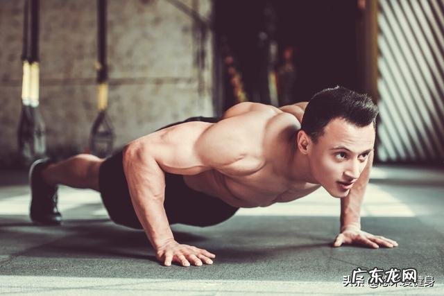 肚子上好多肉,每天做50个俯卧撑,50个仰卧起坐有没有用