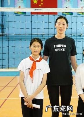 为什么迟迟不公布中国女排的新任主教练是谁什么原因