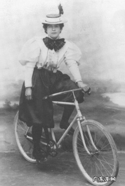 追求时尚对于女性的重要性 女性对时尚的理解