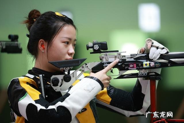 马龙胜樊振东拿下奥运冠军，黄金一代要谢幕了，未来男队怎么办